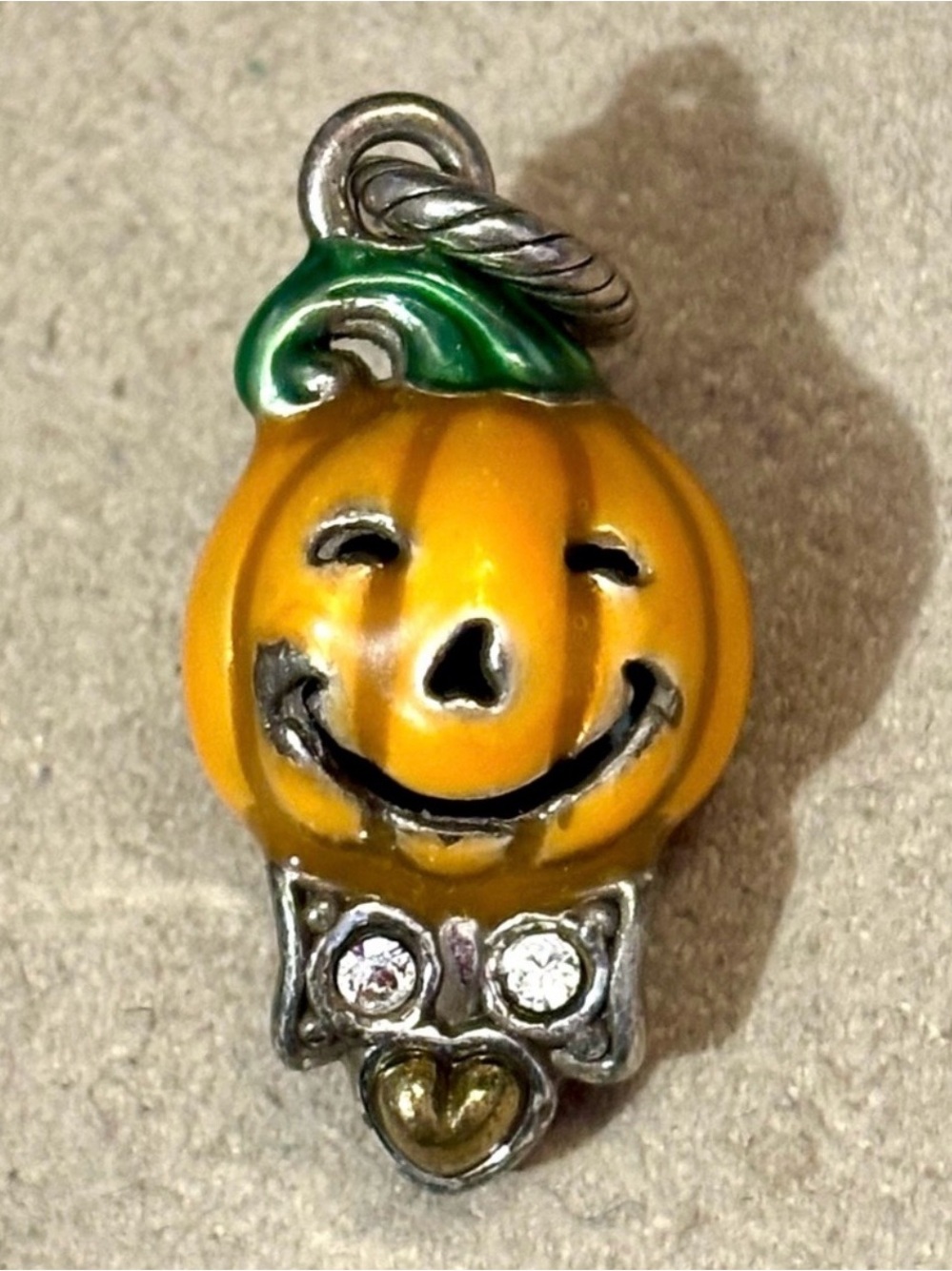 🎃 Brighton Jack O’Lantern charm Orange Halloween pumpkin with crystal bow tie